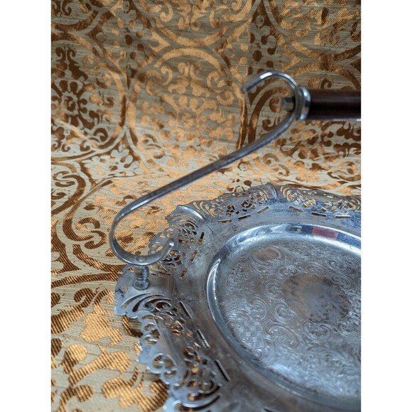 Farber Bros Krome kraft Silver Cake tray with wooden handle - Picture 4 of 6